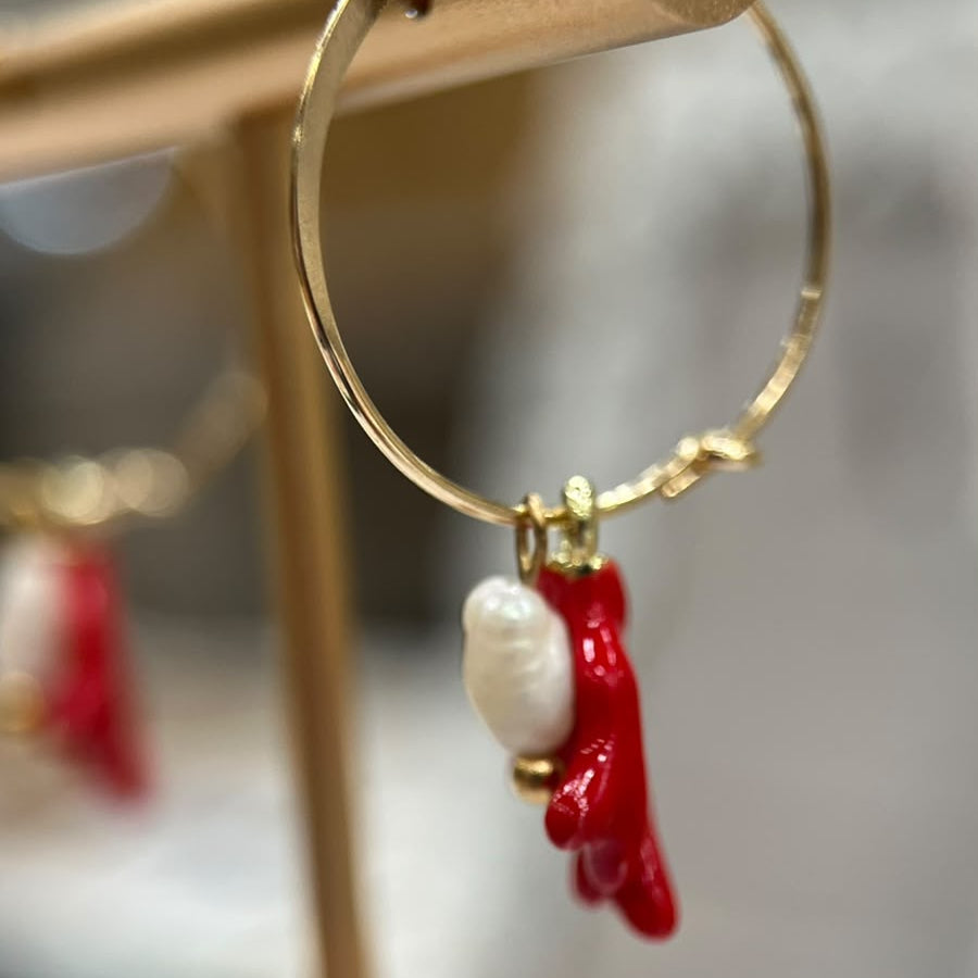Coral Mini – Red Coral Pearl Earrings